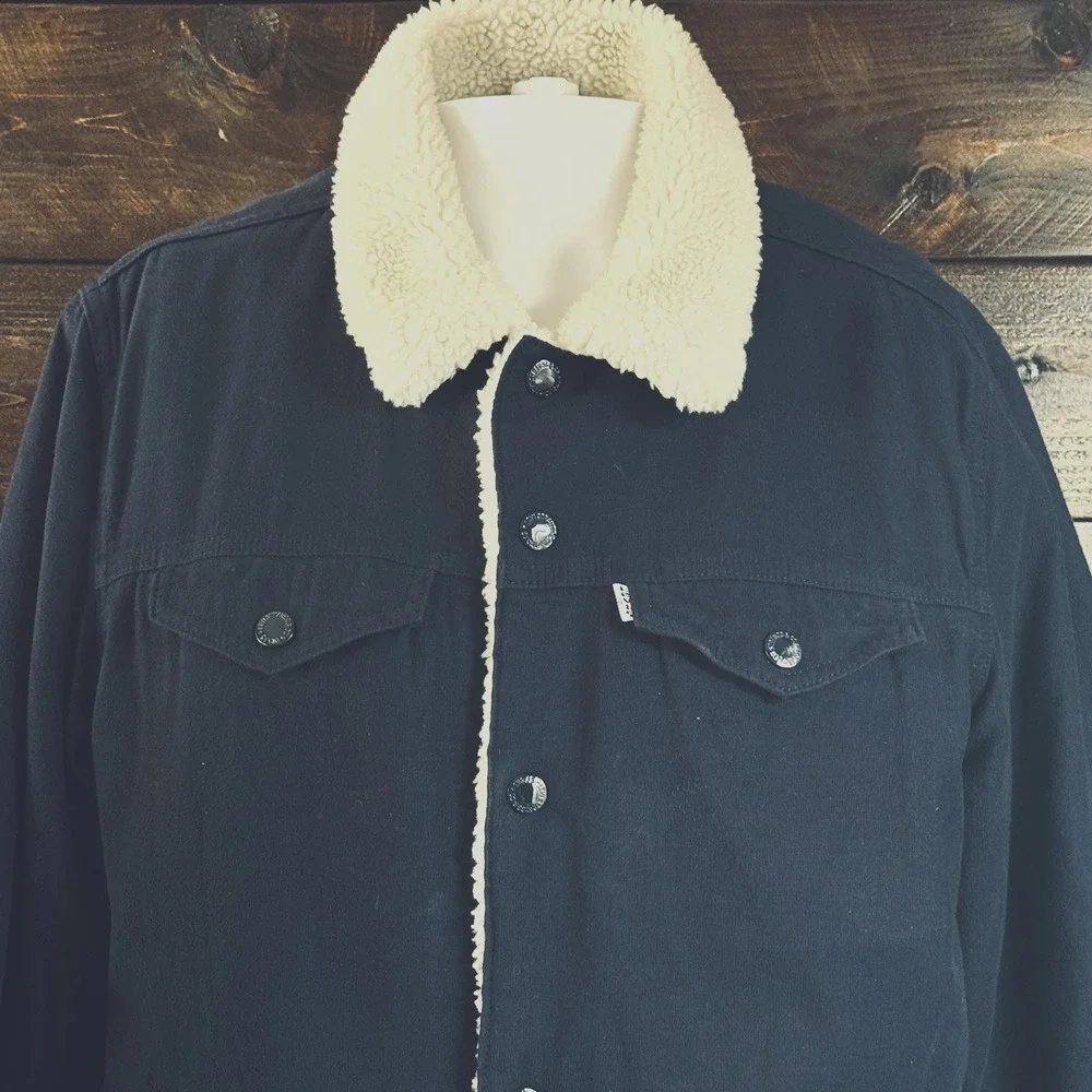Levi's Men's‎ Premium Multi Pocket Snap Up Sherpa Coach Trucker Jacket Size Med